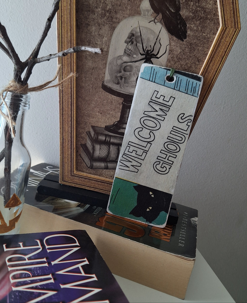 Spooky Bookmark #2 - Vintage Halloween